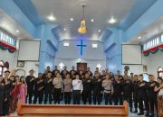 Kapolsek Panipahan Laksanakan Cooling System Di Gereja HKBP Pasca Aksi Demonstrasi