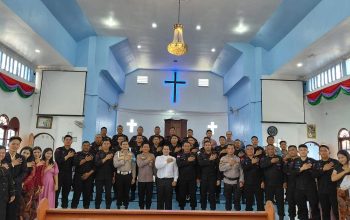 Kapolsek Panipahan Laksanakan Cooling System Di Gereja HKBP Pasca Aksi Demonstrasi